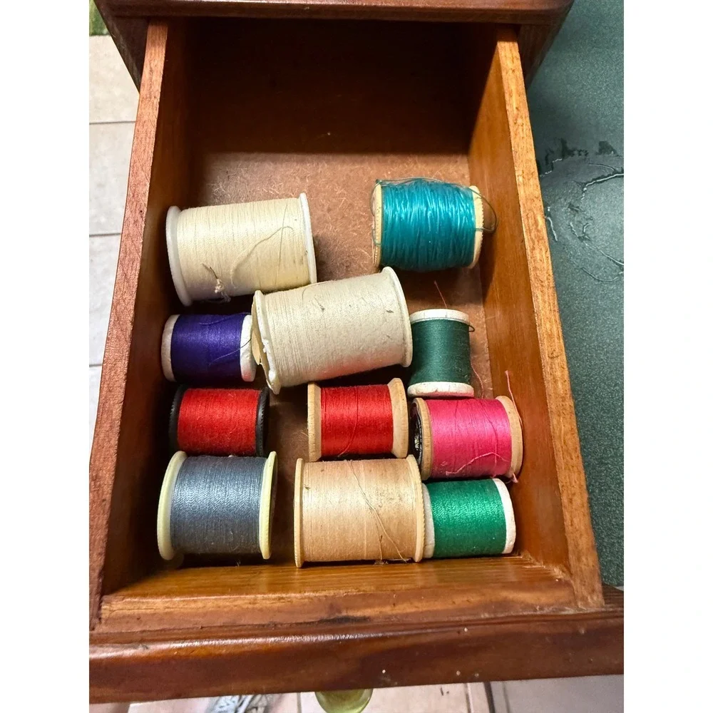Vintage Wooden Bird Sewing Caddy Thread Organizer Pin Cushion with 20 Spools